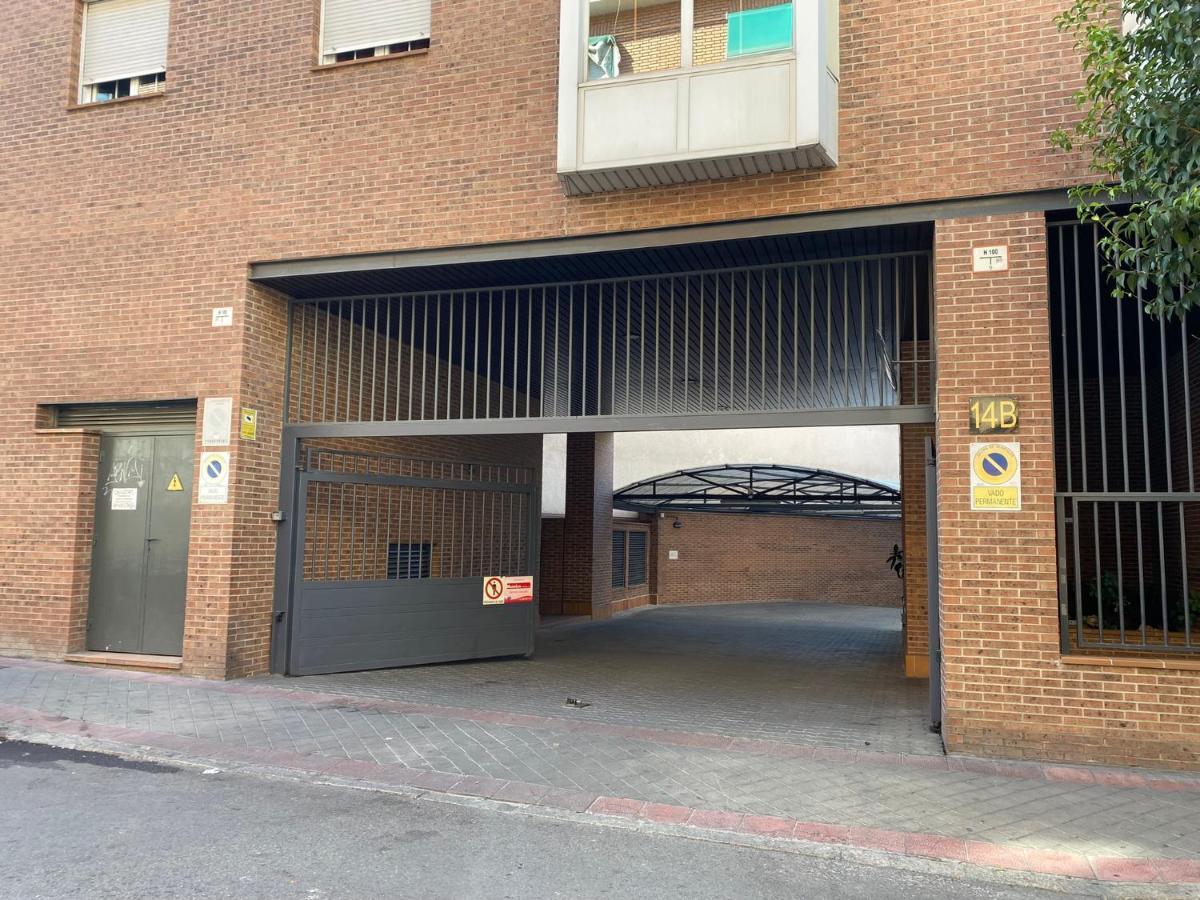 Apartamento En Madrid Rio Con Parking Gratuito ภายนอก รูปภาพ
