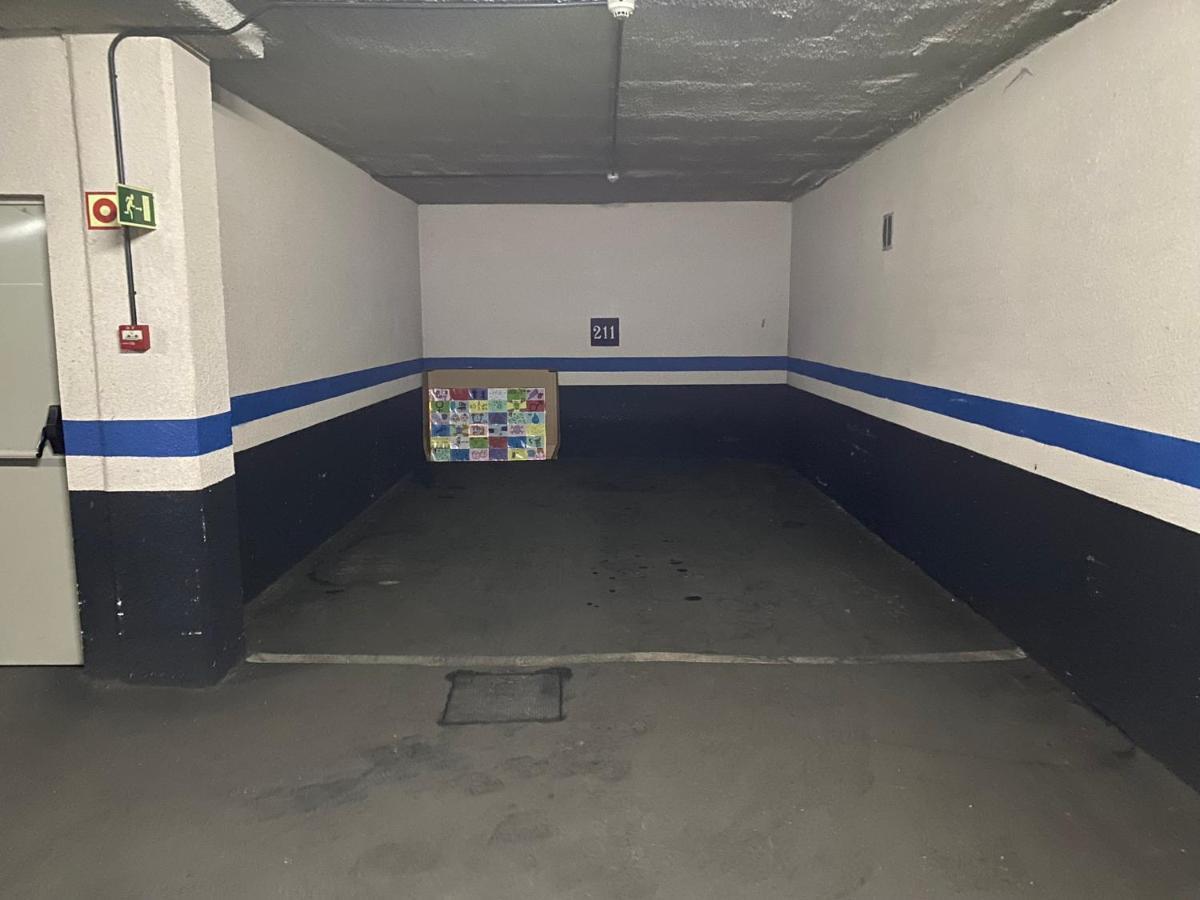 Apartamento En Madrid Rio Con Parking Gratuito ภายนอก รูปภาพ